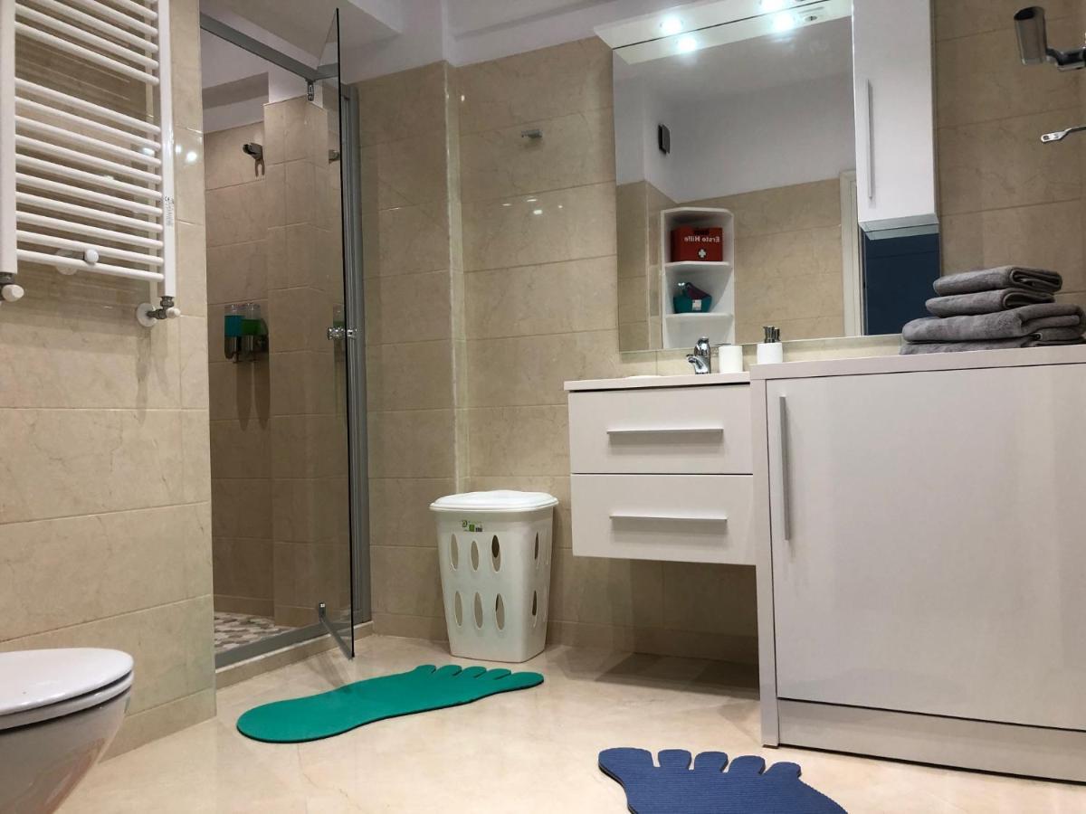 Luxury Westpark 2 Residence Lake View W6 Bucureşti Exterior foto